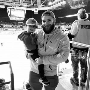 Meet your Posher, Corey